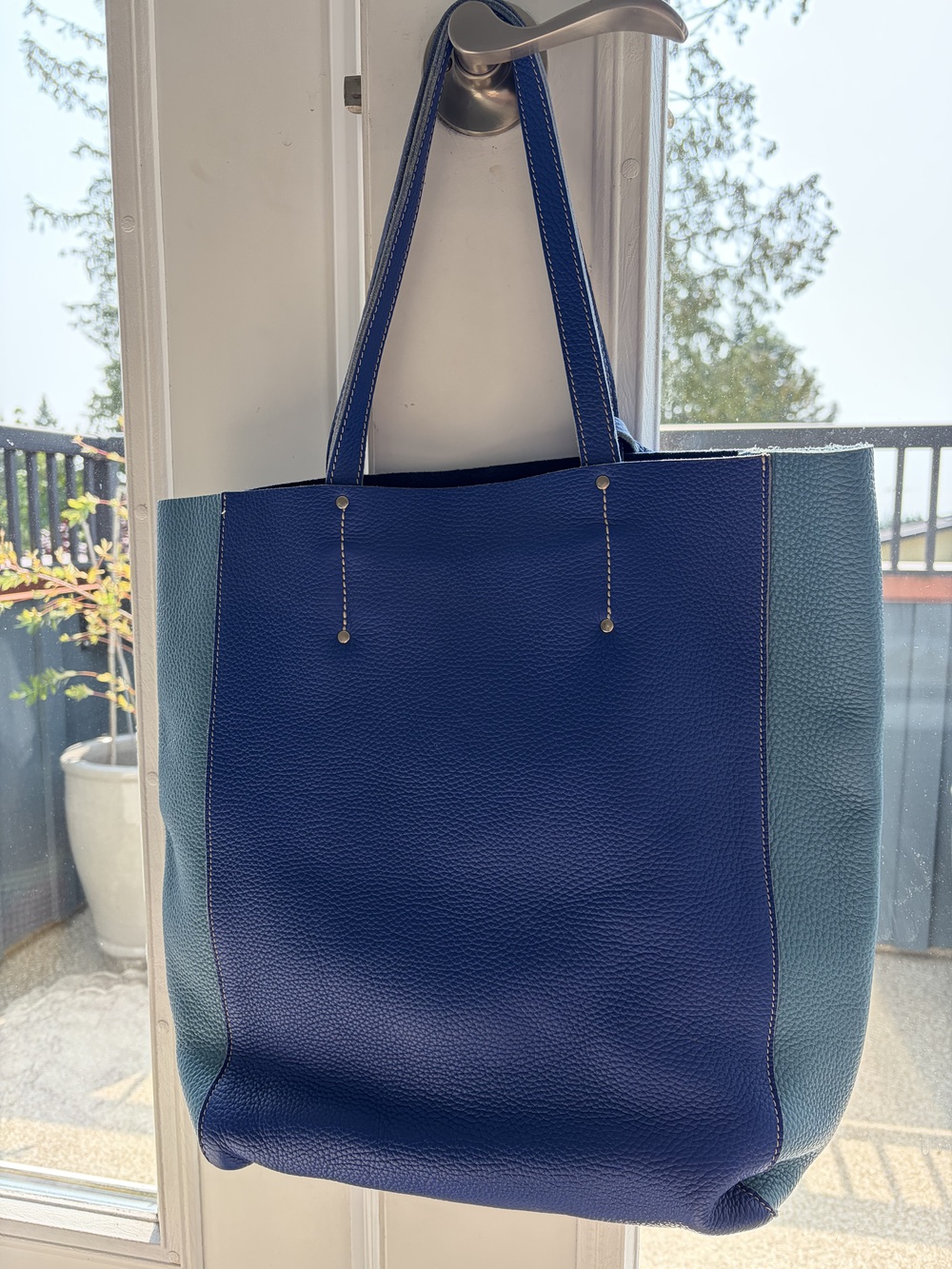 Roots French Tote Bag & Dust Bag
